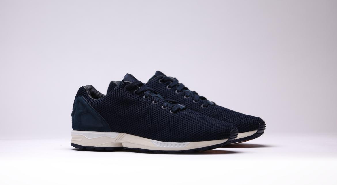 ホワイト1 adidas-zx-flux-collegiate-navy